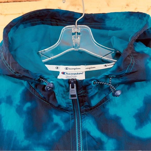 Champion Blue Green Tie dye Half Zip Hoody Activewear Lightweight PullOn Jacket - Picture 3 of 13